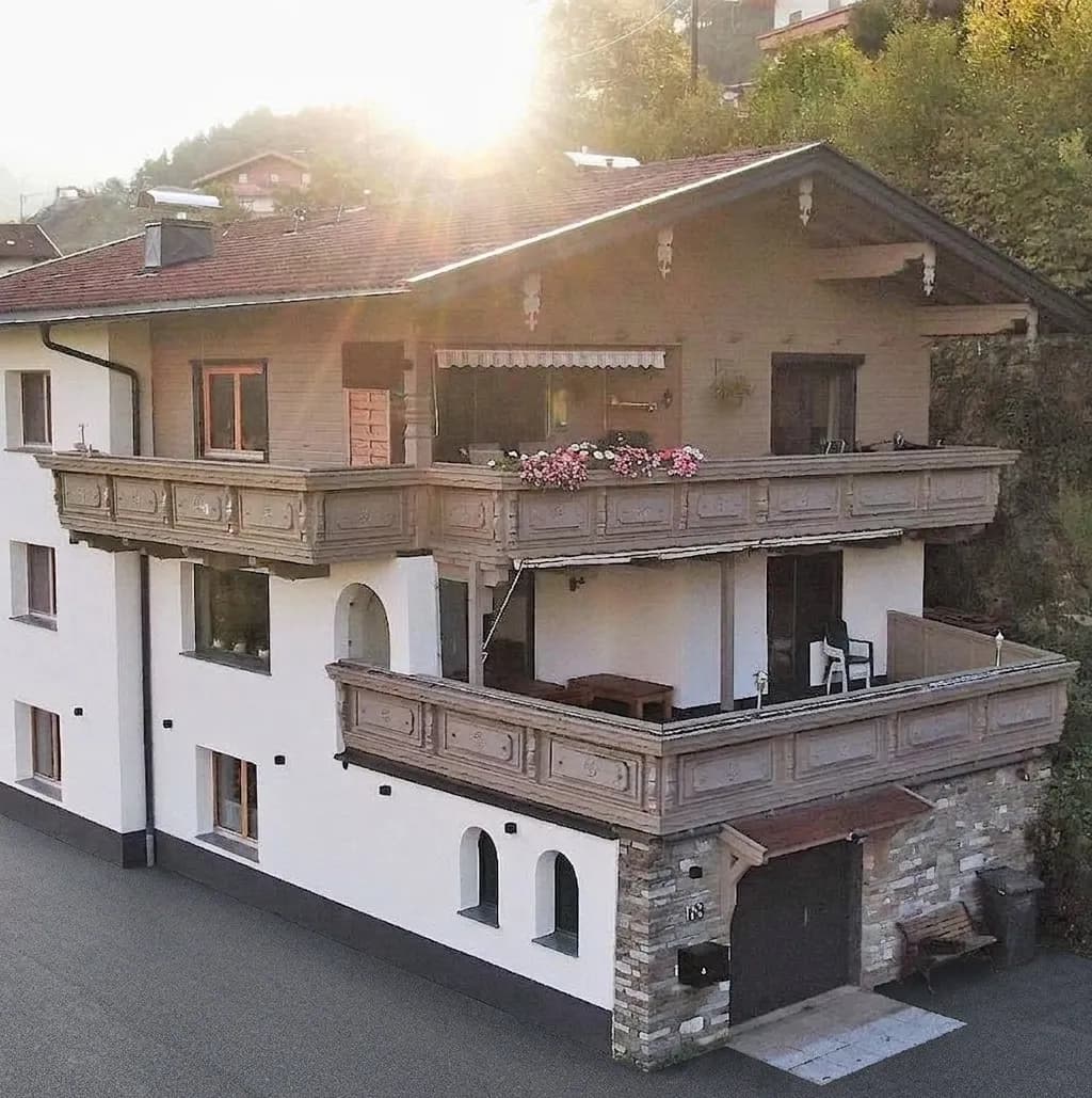 11-Zimmer-Gewerbeimmobilie kaufen in Schwaz – 229 m²