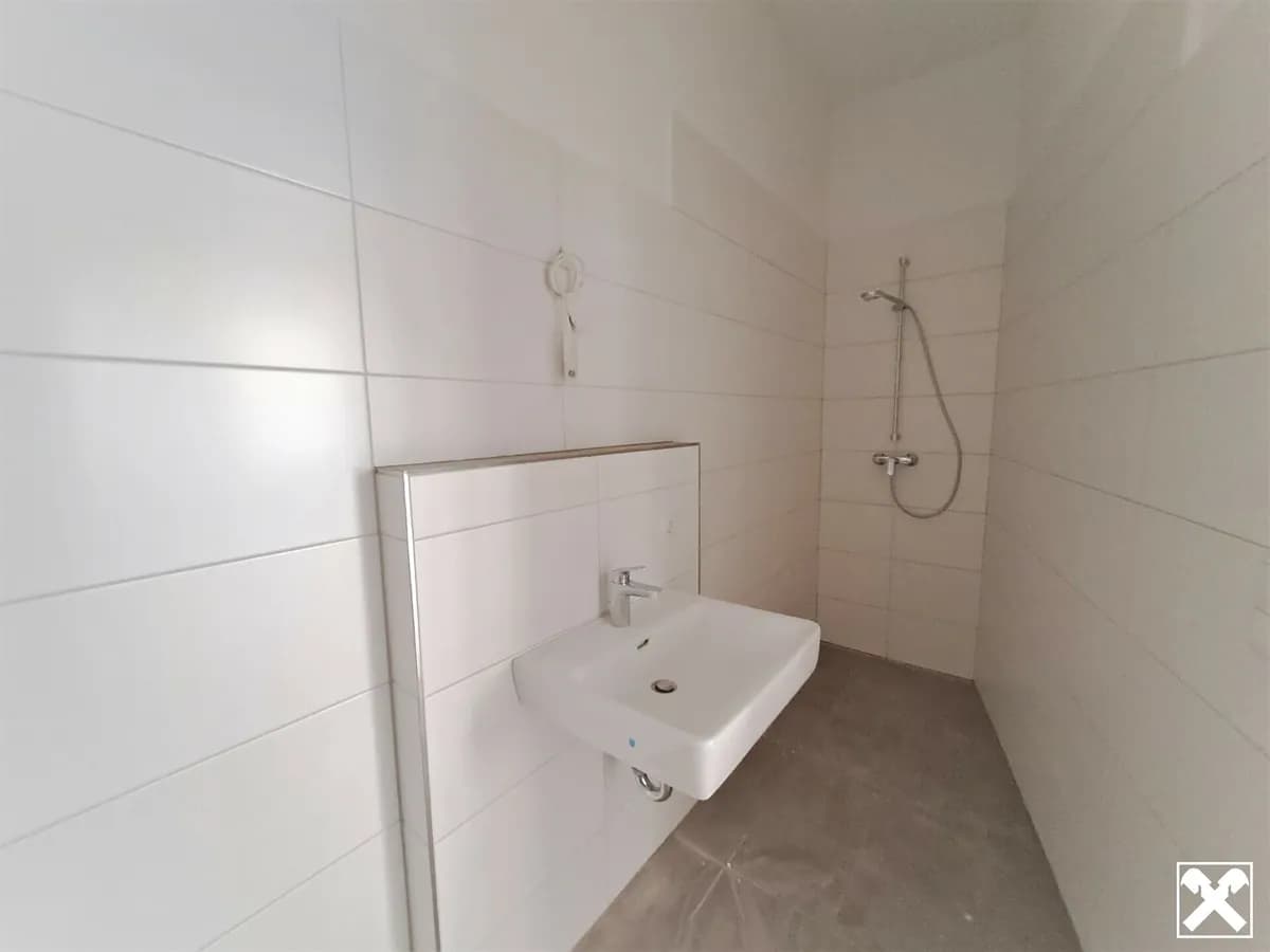 2-Zimmer-Wohnung kaufen in Baden – 54,2 m², € 280.000 – Bild 11 von 11