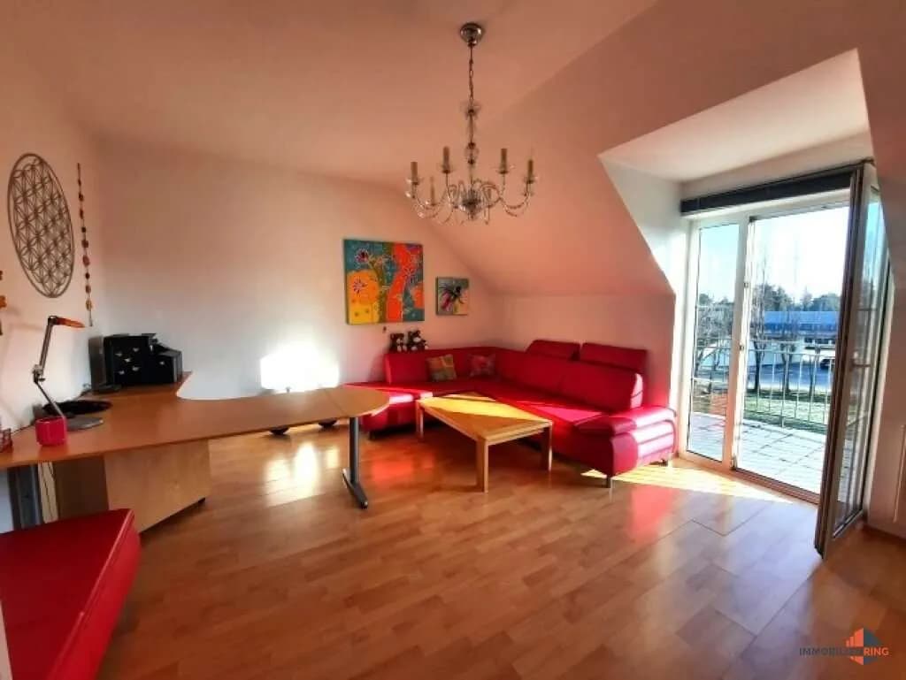 2-Zimmer-Wohnung kaufen in Baden – 65 m², € 235.000 – Bild 2 von 12