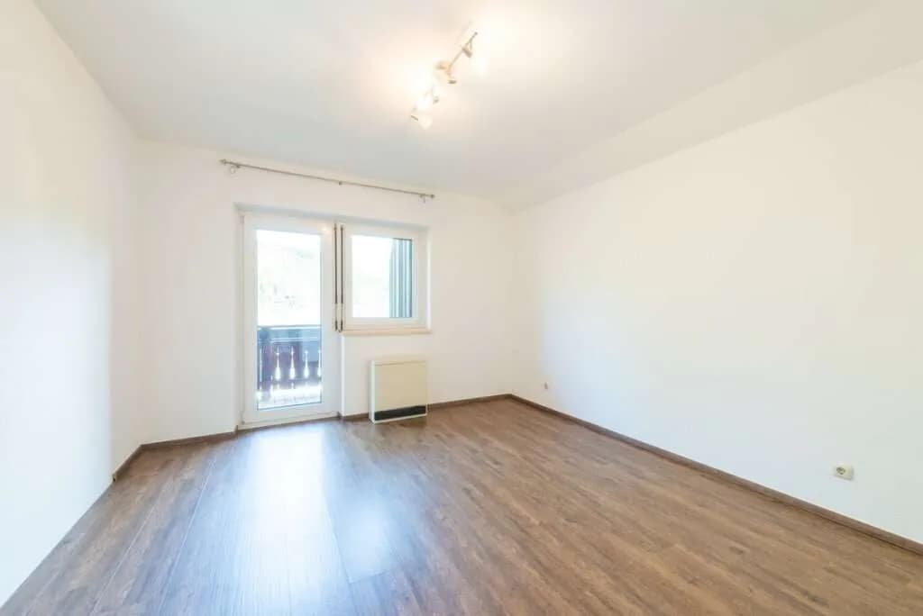 3-Zimmer-Wohnung kaufen in Gmunden – 80 m², € 275.000 – Bild 4 von 8