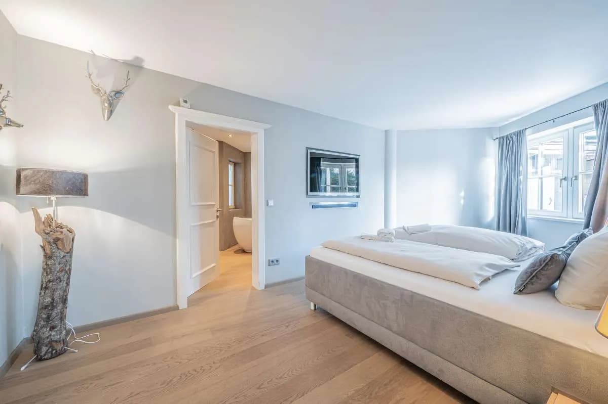 3-Zimmer-Wohnung kaufen in Kitzbühel – 128 m², € 1.860.000 – Bild 4 von 7