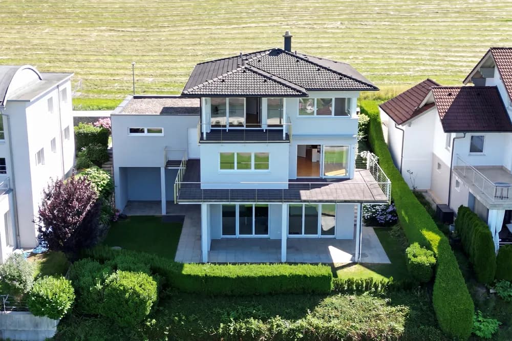 5-Zimmer-Haus kaufen in Vöcklabruck – 185,68 m², € 1.750.000 – Bild 2 von 15