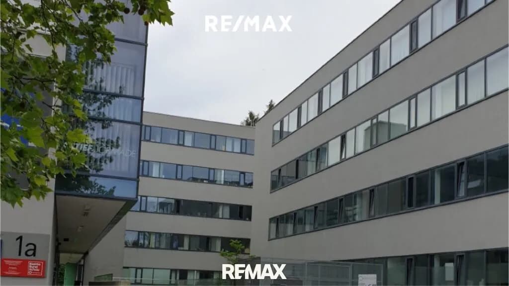 Gewerbeimmobilie mieten in Vöcklabruck – 132 m², € 2.848 – Bild 3 von 4