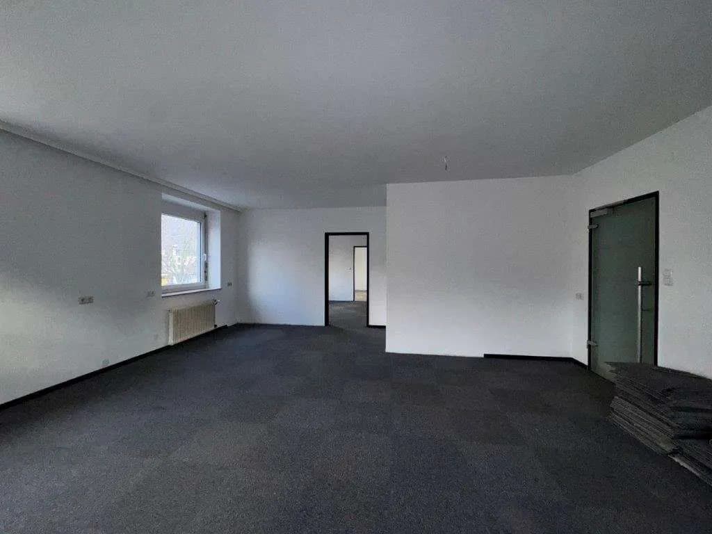 3-Zimmer-Gewerbeimmobilie mieten in Lienz – 94 m², € 1.552