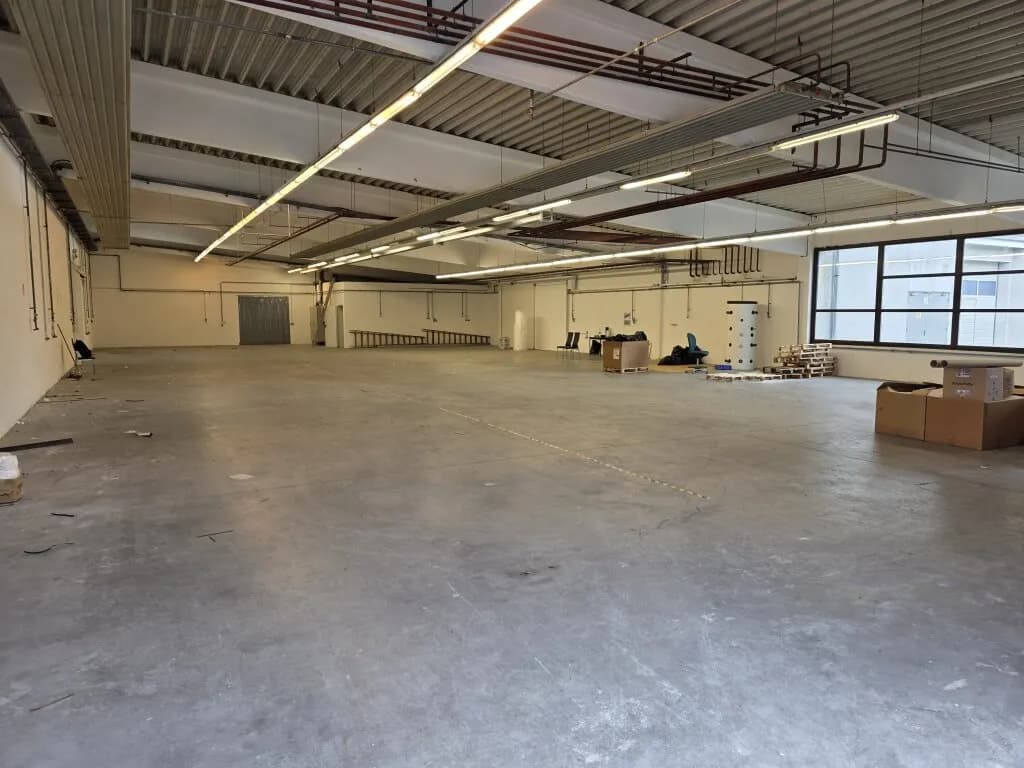 Gewerbeimmobilie mieten in Wiener Neustadt Land – 640 m², € 4.544
