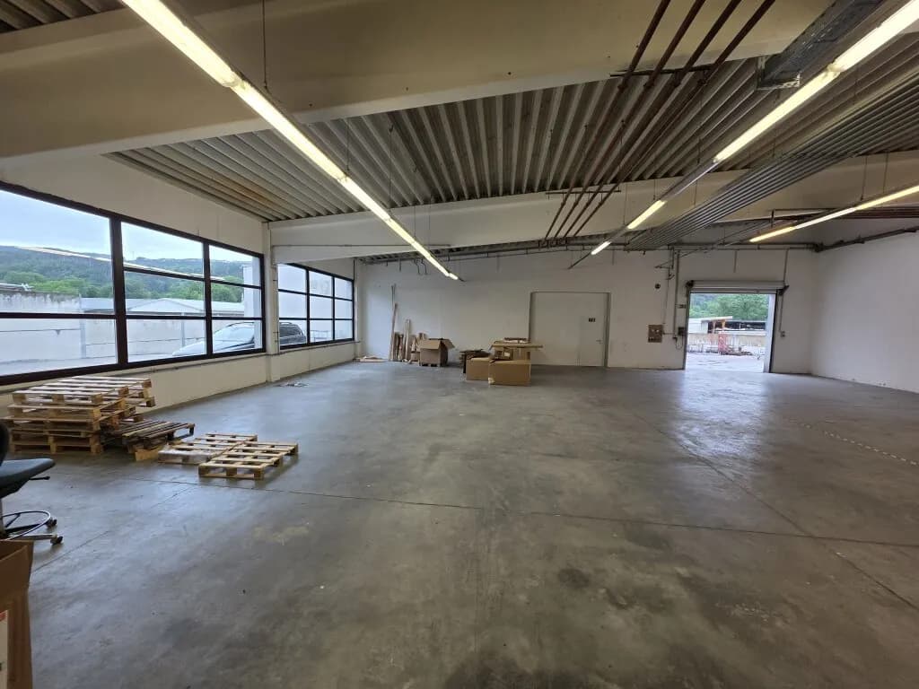 Gewerbeimmobilie mieten in Wiener Neustadt Land – 640 m², € 4.544 – Bild 10 von 16