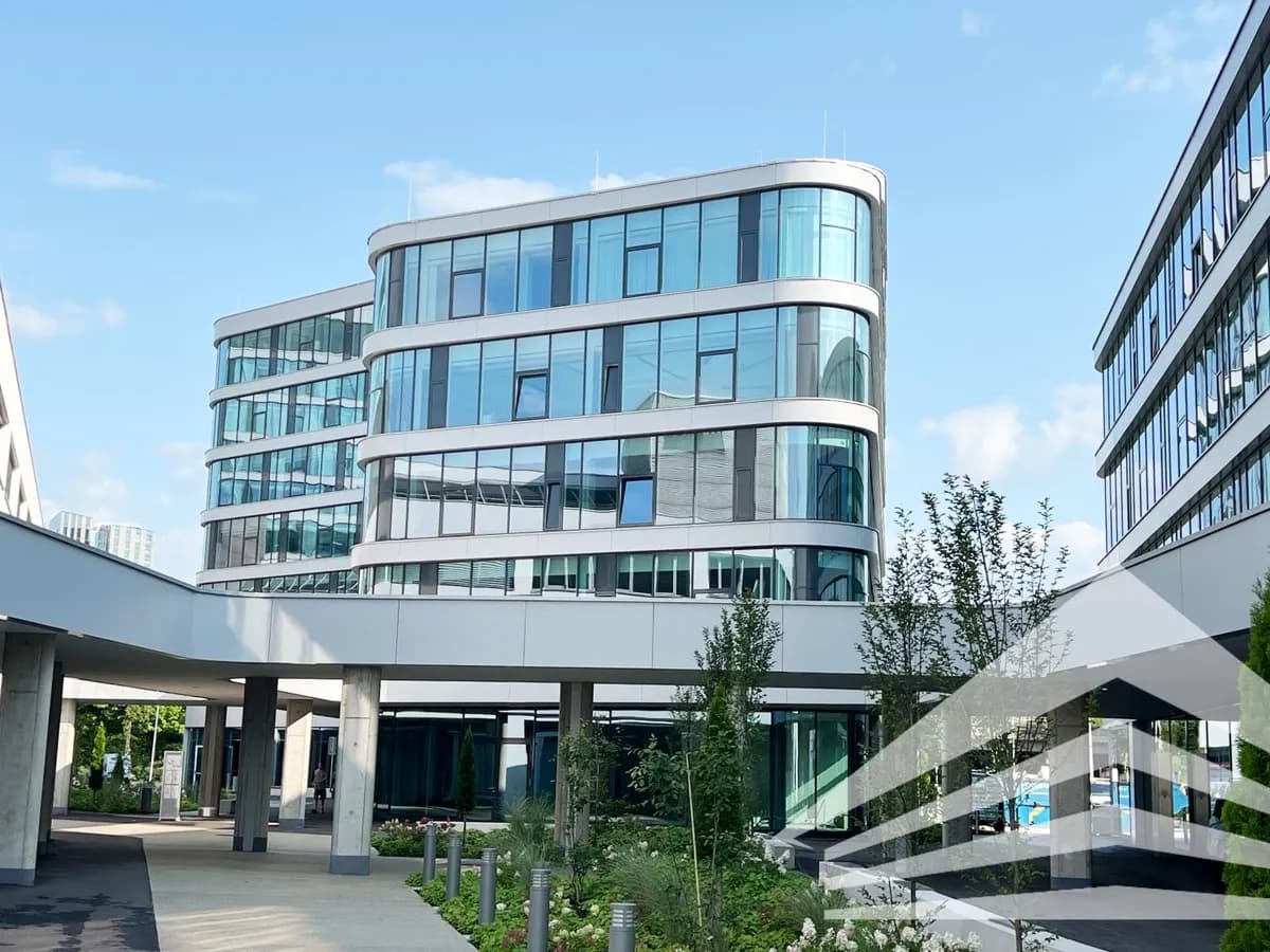 Gewerbeimmobilie mieten in Linz – 992 m², € 19.146 – Bild 2 von 8