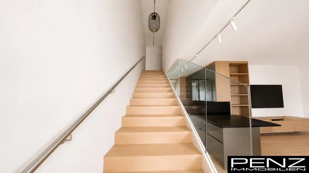 2-Zimmer-Wohnung mieten in Linz – 72 m², € 1.875 – Bild 7 von 15