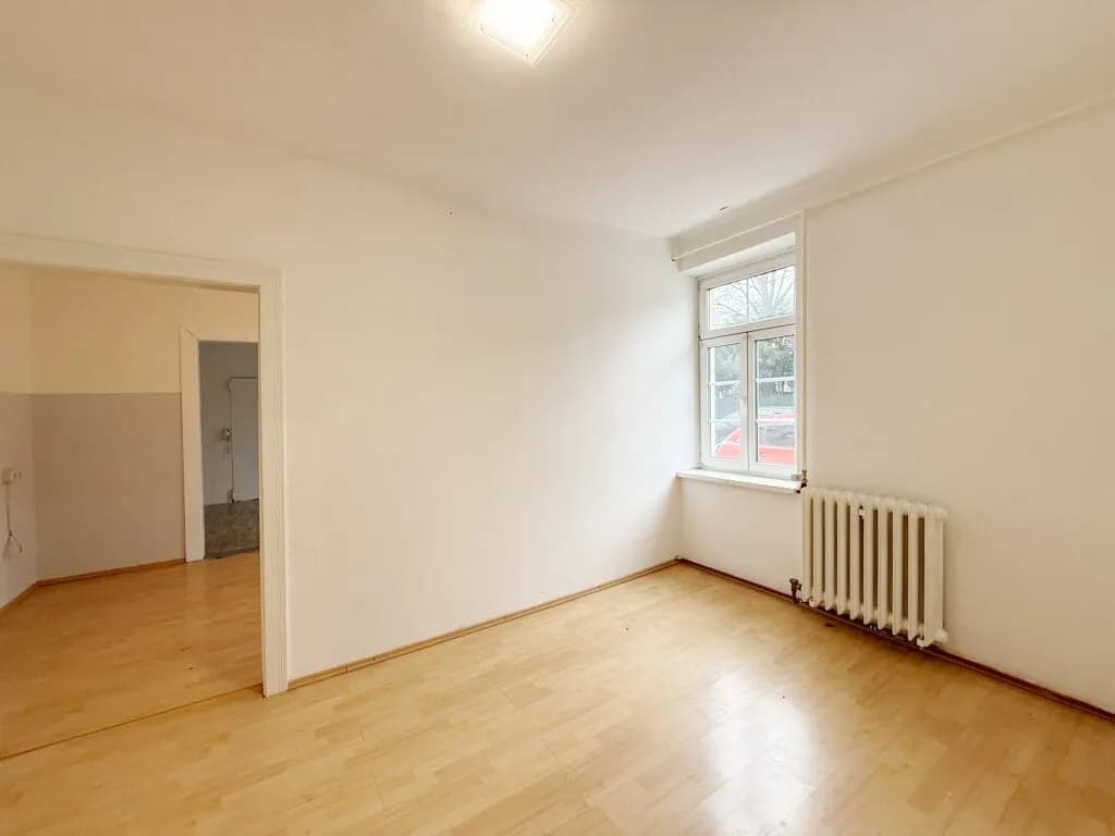 1-Zimmer-Gewerbeimmobilie mieten in Wels – 37 m², € 445 – Bild 4 von 12
