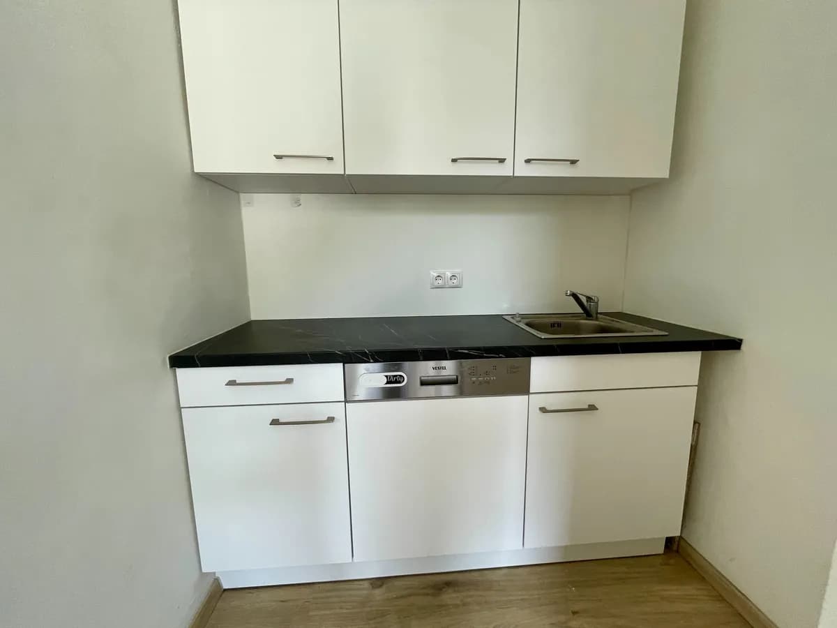4-Zimmer-Wohnung mieten in Bruck-Mürzzuschlag – 80 m², € 598 – Bild 3 von 8