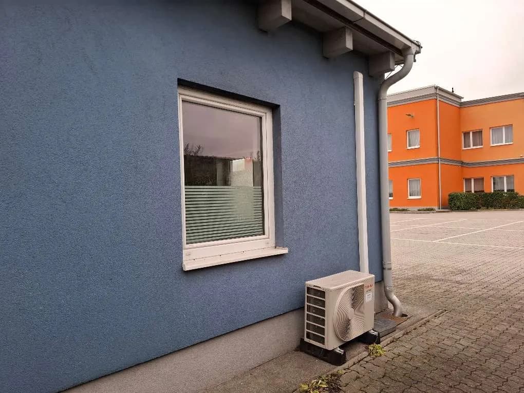 Gewerbeimmobilie mieten in Wiener Neustadt – 409 m², € 3.790 – Bild 10 von 31