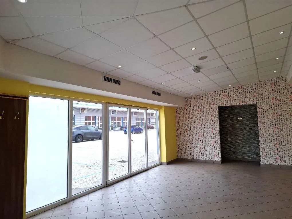 Gewerbeimmobilie mieten in Wiener Neustadt – 409 m², € 3.790 – Bild 14 von 31