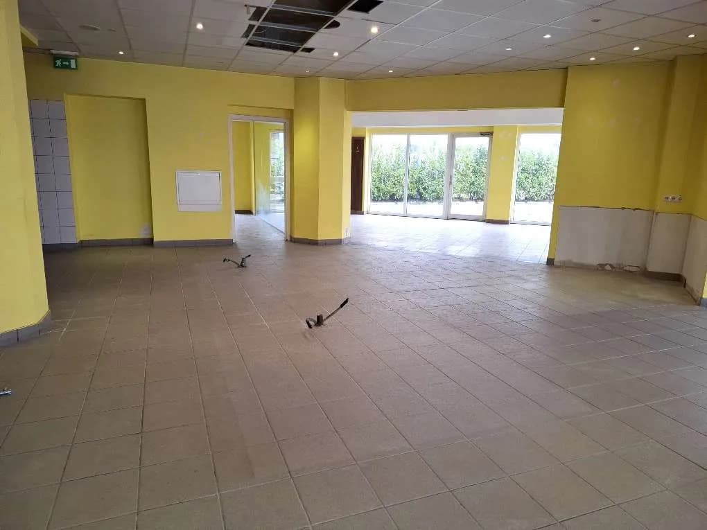 Gewerbeimmobilie mieten in Wiener Neustadt – 409 m², € 3.790 – Bild 17 von 31
