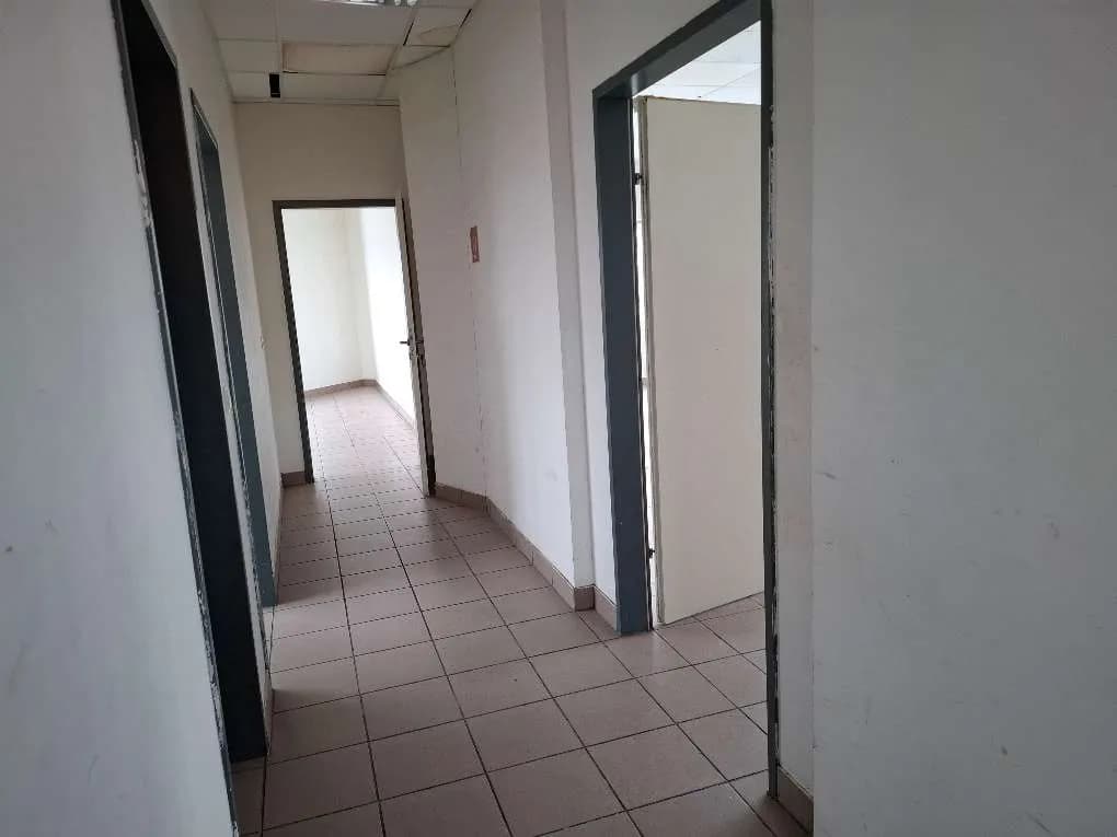 Gewerbeimmobilie mieten in Wiener Neustadt – 409 m², € 3.790 – Bild 22 von 31