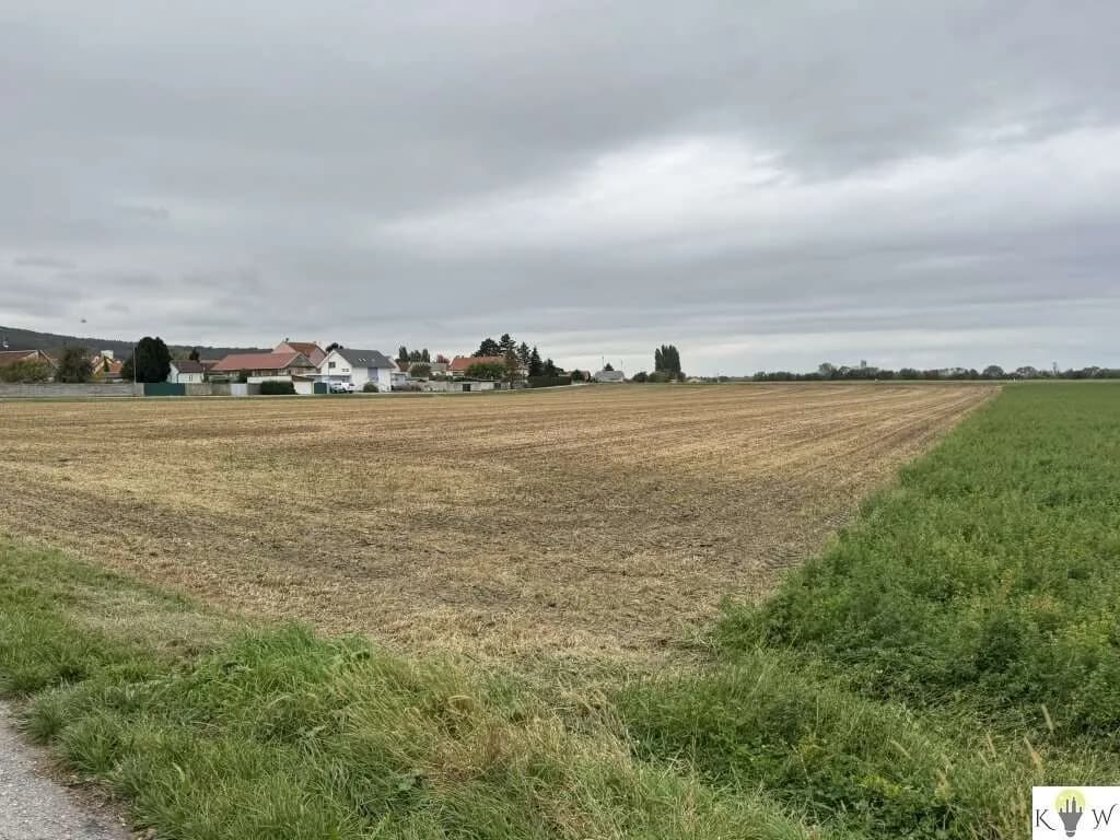 Grundstück kaufen in Bruck an der Leitha – 13 512 m² – Bild 2 von 5