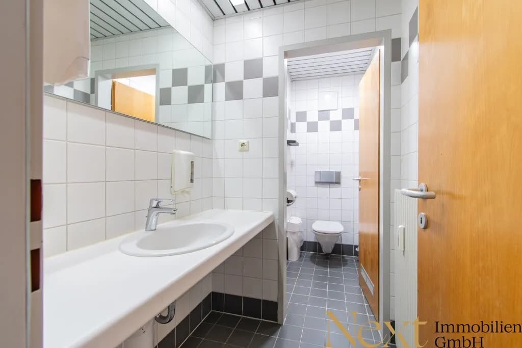 Gewerbeimmobilie mieten in Linz – 438 m², € 5.914 – Bild 8 von 10