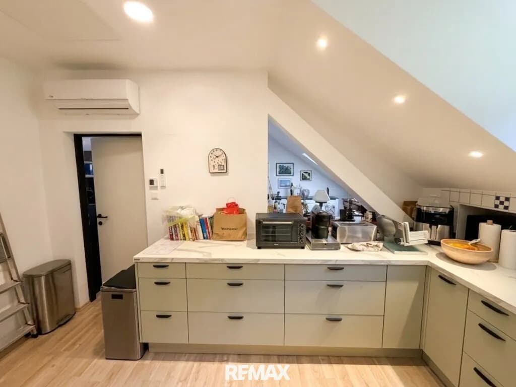 3-Zimmer-Wohnung kaufen in Neunkirchen – 92,93 m², € 95.000 – Bild 11 von 19