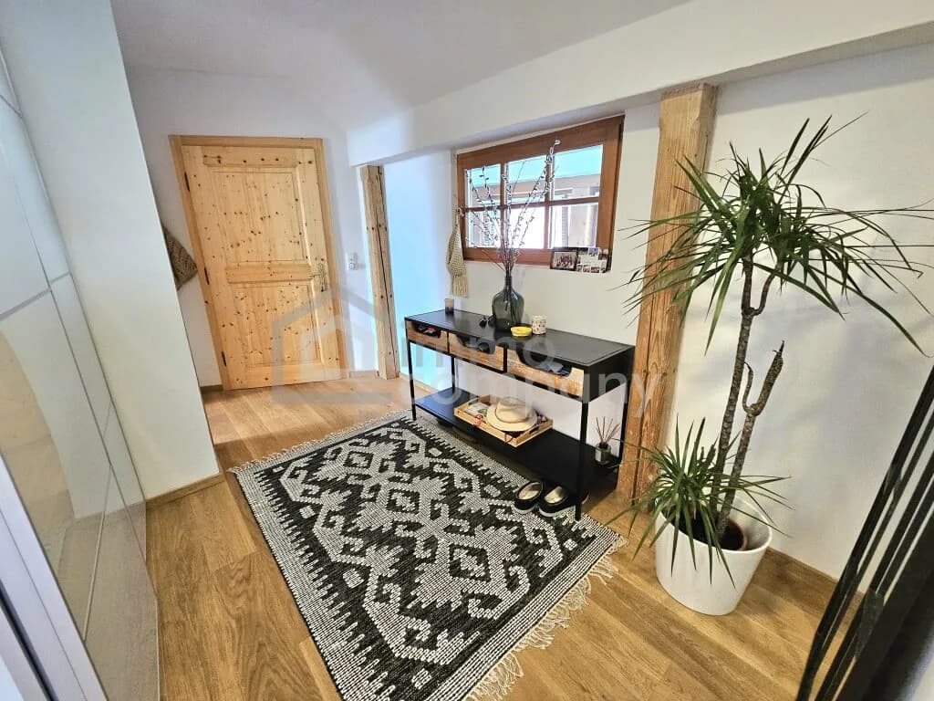 5-Zimmer-Wohnung kaufen in Vöcklabruck – 127 m², € 559.900 – Bild 2 von 10