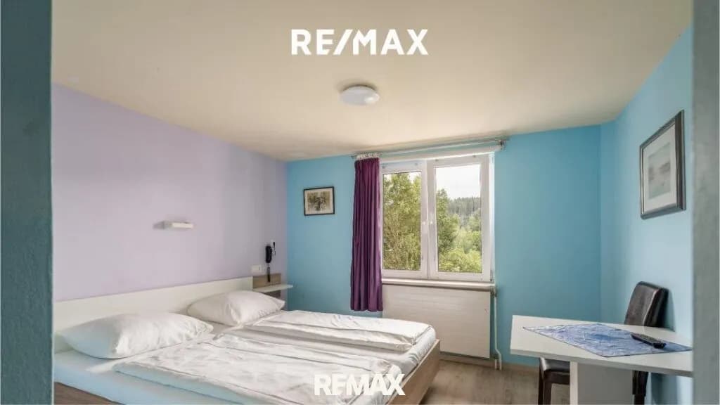 17-Zimmer-Gewerbeimmobilie kaufen in Vöcklabruck – 550 m², € 849.000 – Bild 9 von 14