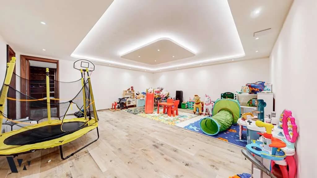 5-Zimmer-Immobilie kaufen in Gänserndorf – 255 m², € 3.490.000 – Bild 30 von 40