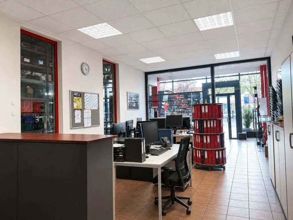 Gewerbeimmobilie mieten in Klagenfurt – 1 500 m², € 14.000 – Bild 18 von 39