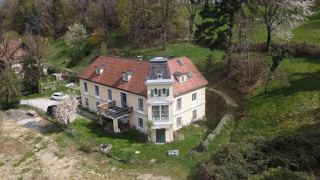 15-Zimmer-Immobilie kaufen in Graz – 380 m², € 1.290.000 – Bild 2 von 15