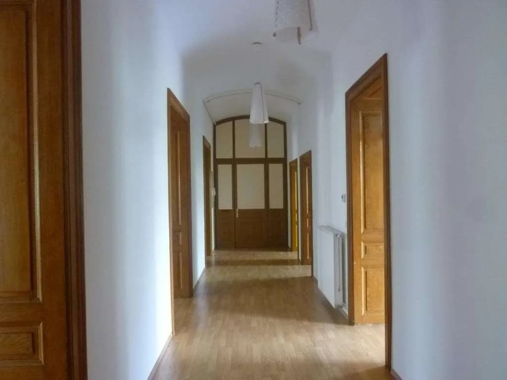 5-Zimmer-Wohnung mieten in Leoben – 157,56 m², € 1.537 – Bild 2 von 17