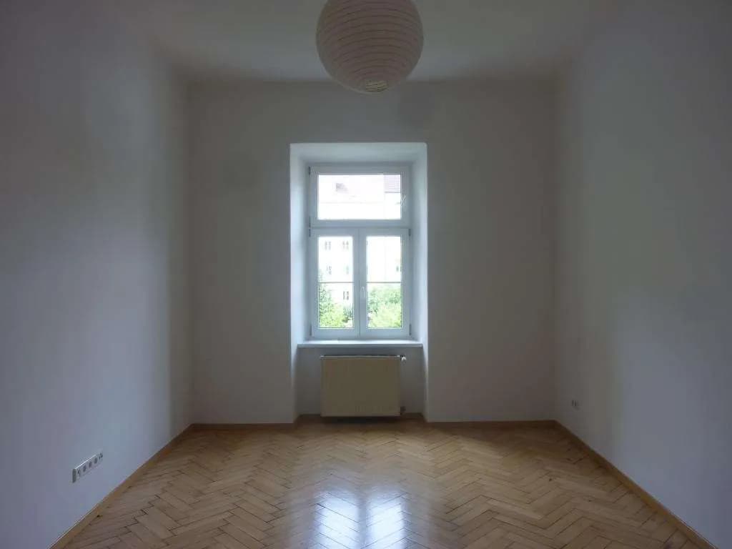 5-Zimmer-Wohnung mieten in Leoben – 157,56 m², € 1.537 – Bild 7 von 17