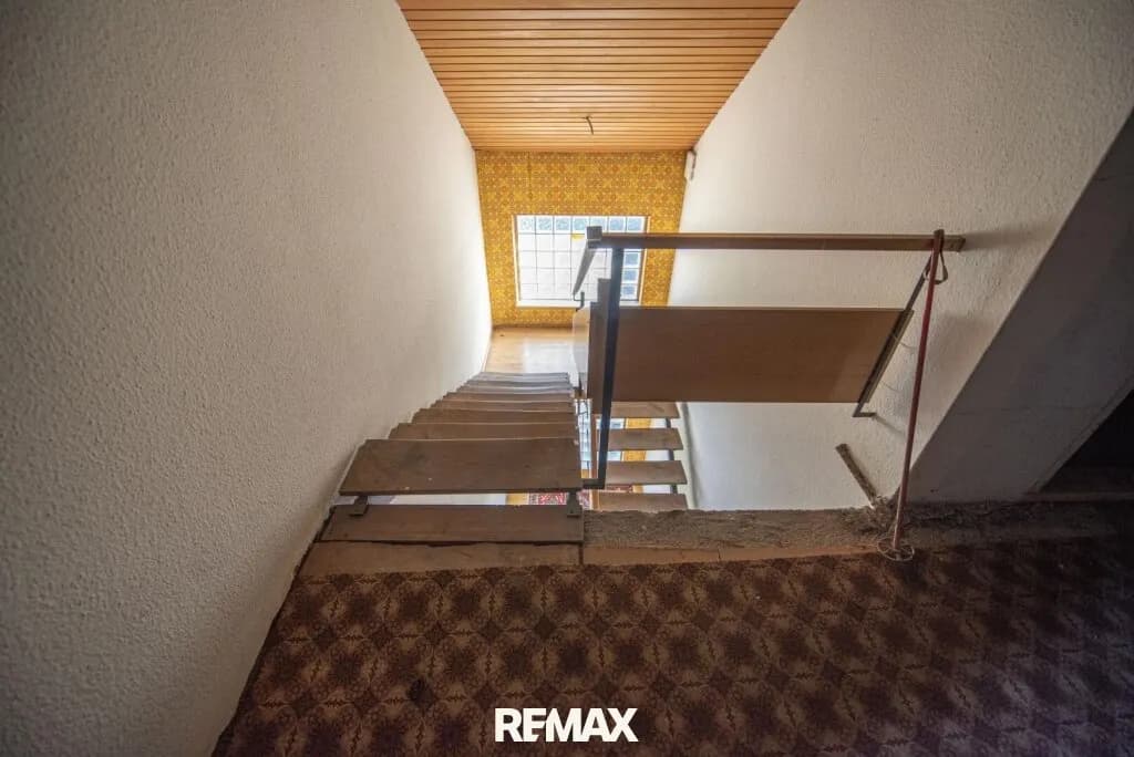 Haus kaufen in Gmunden – 270 m², € 295.000 – Bild 25 von 27