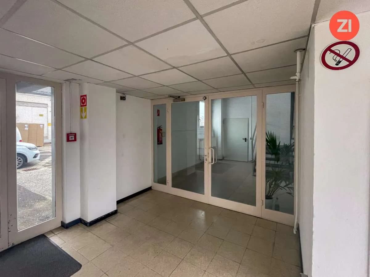 6-Zimmer-Gewerbeimmobilie mieten in Linz Land – 499 m², € 4.339 – Bild 4 von 13