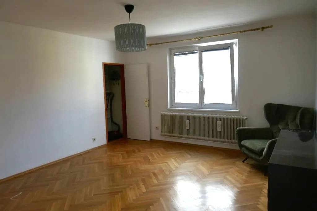 Gewerbeimmobilie kaufen in Wiener Neustadt – 62 m², € 190.000 – Bild 3 von 4