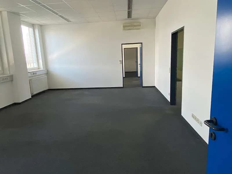 15-Zimmer-Gewerbeimmobilie mieten in Graz – 600 m², € 11 – Bild 7 von 14