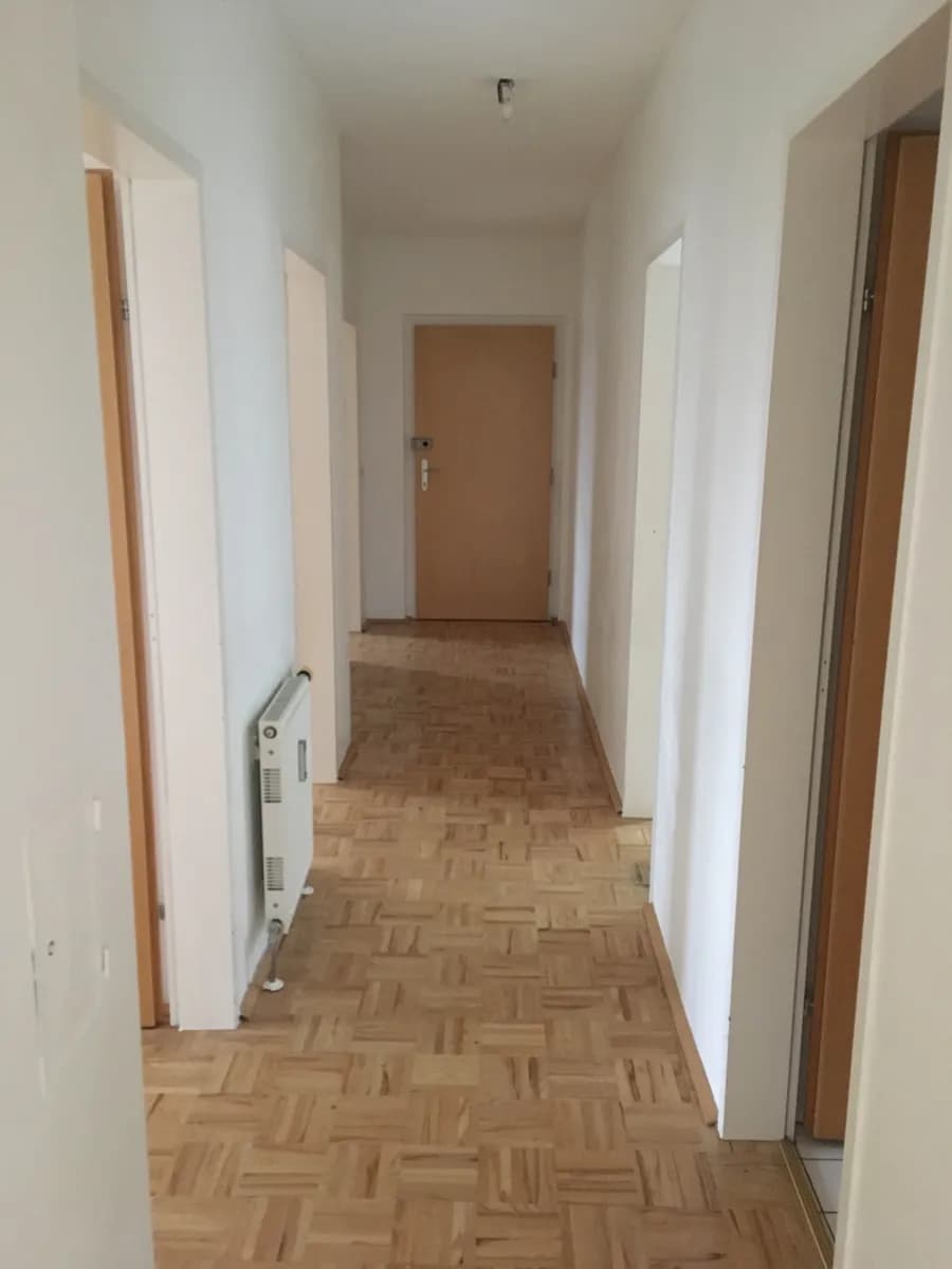 4-Zimmer-Wohnung mieten in Linz Land – 96,12 m², € 1.108 – Bild 3 von 5