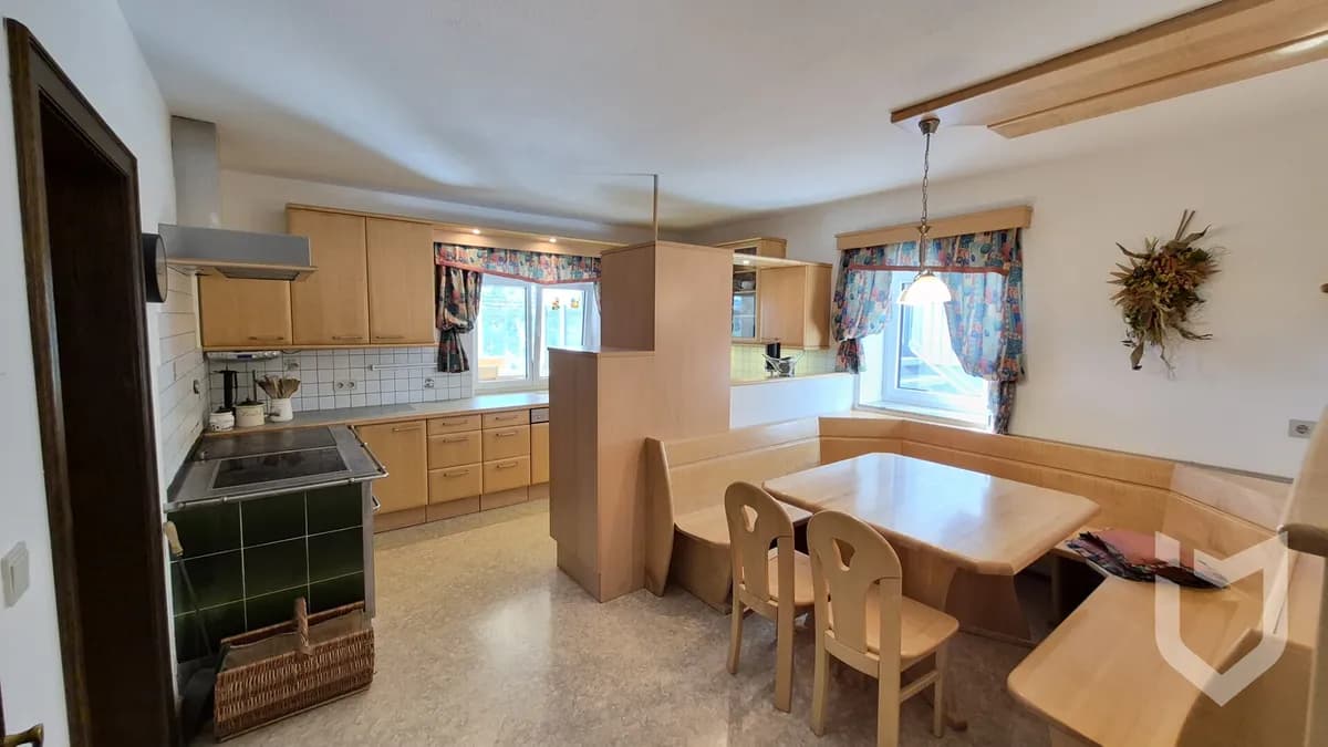 8-Zimmer-Gewerbeimmobilie kaufen in Amstetten – 270 m², € 599.000 – Bild 5 von 16