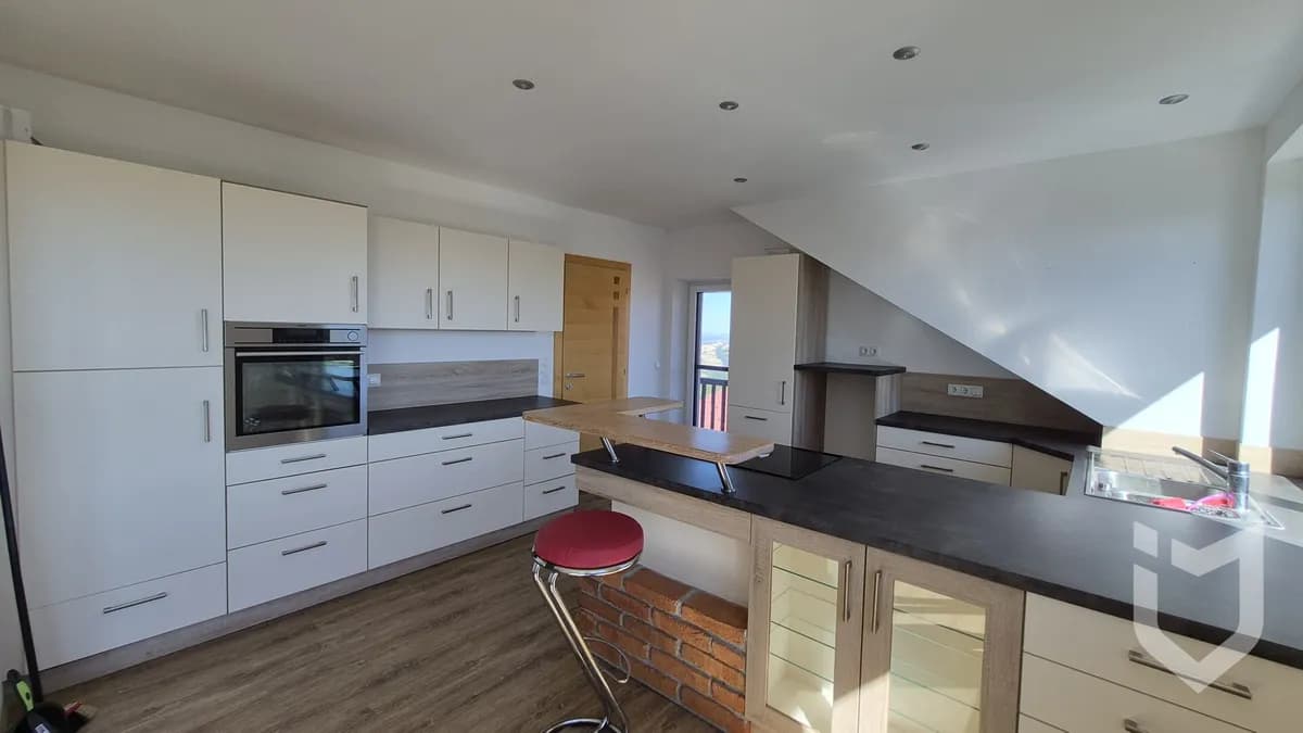 8-Zimmer-Gewerbeimmobilie kaufen in Amstetten – 270 m², € 599.000 – Bild 10 von 16