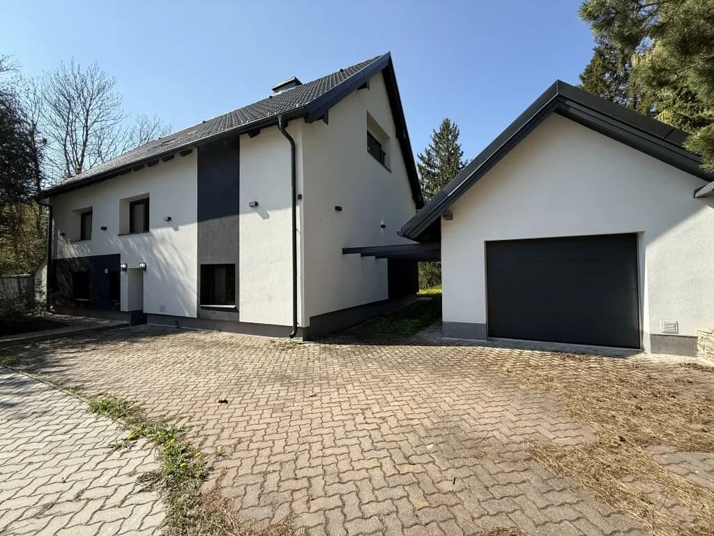 Haus kaufen in Neunkirchen – 237 m², € 790.000 – Bild 3 von 61