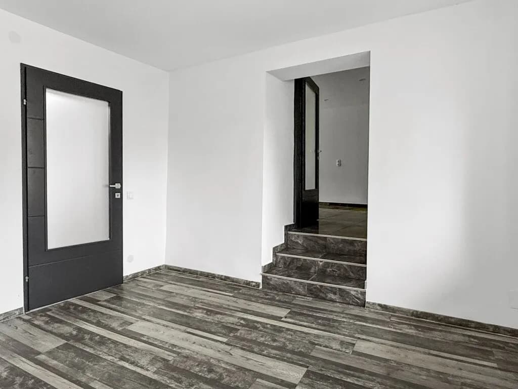Haus kaufen in Neunkirchen – 237 m², € 790.000 – Bild 18 von 61