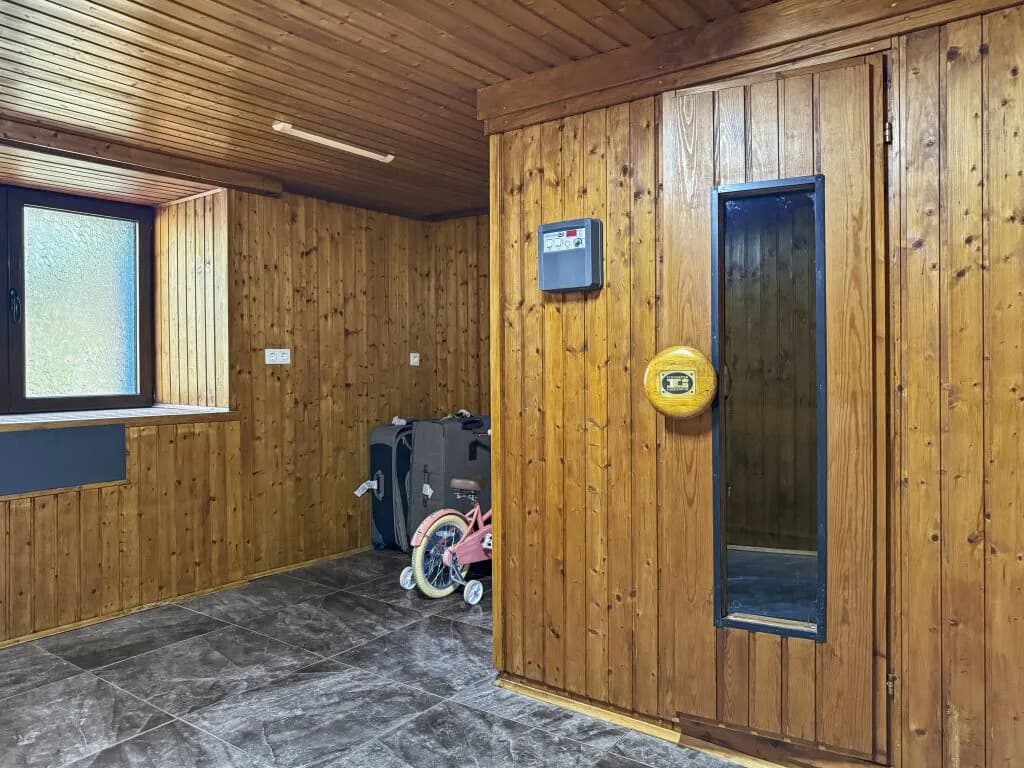 Haus kaufen in Neunkirchen – 237 m², € 790.000 – Bild 54 von 61