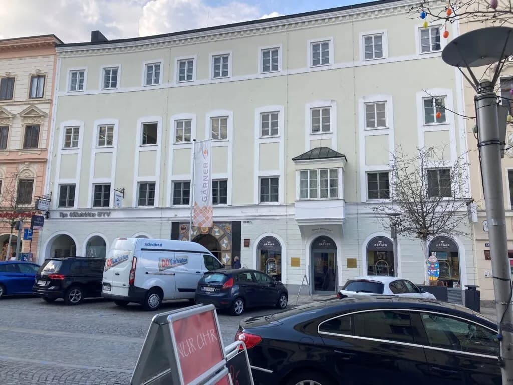 Gewerbeimmobilie mieten in Ried im Innkreis – 124 m², € 1.442
