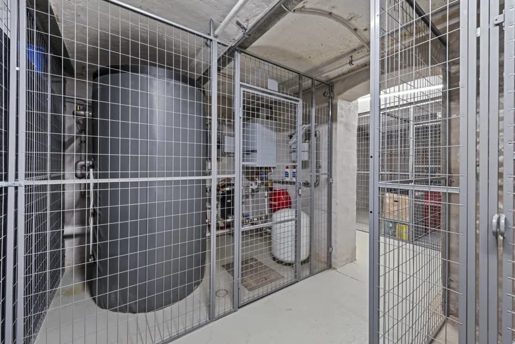 2-Zimmer-Gewerbeimmobilie mieten in Wien – 95,92 m², € 2.013 – Bild 27 von 29
