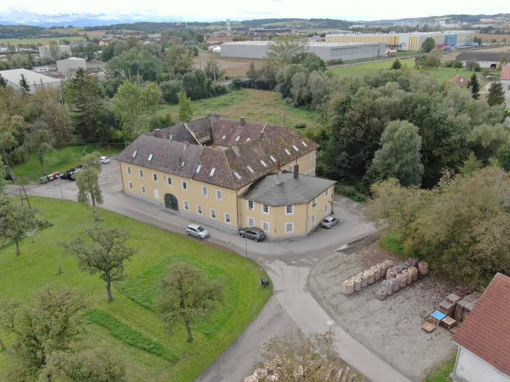 Wohnung kaufen in Linz Land – 78 m², € 210.600 – Bild 2 von 8