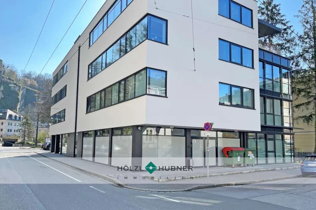 Gewerbeimmobilie mieten in Salzburg Stadt – 232 m², € 4.765