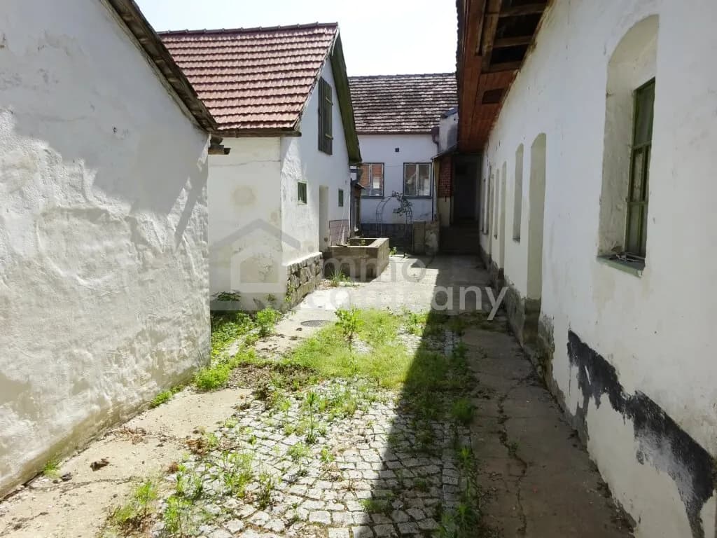 3-Zimmer-Immobilie kaufen in Hollabrunn – 80 m², € 98.000