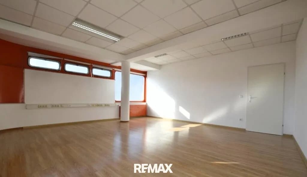 1-Zimmer-Gewerbeimmobilie mieten in Bruck an der Leitha – 10 m², € 14 – Bild 2 von 3