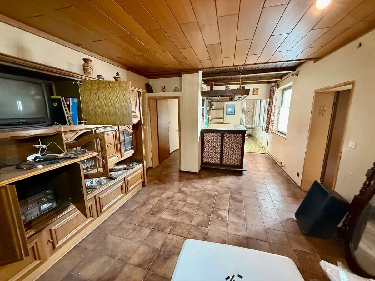 8-Zimmer-Haus kaufen in Hollabrunn – 383 m², € 119.000 – Bild 6 von 21
