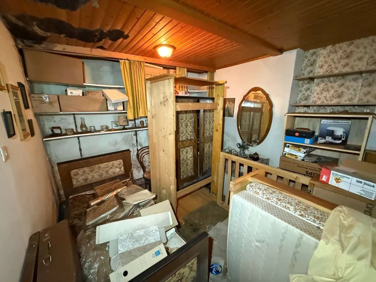 8-Zimmer-Haus kaufen in Hollabrunn – 383 m², € 119.000 – Bild 9 von 21