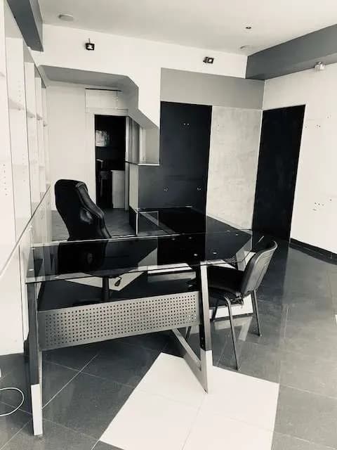 3-Zimmer-Gewerbeimmobilie mieten in Wien – 151 m², € 2.391 – Bild 2 von 9