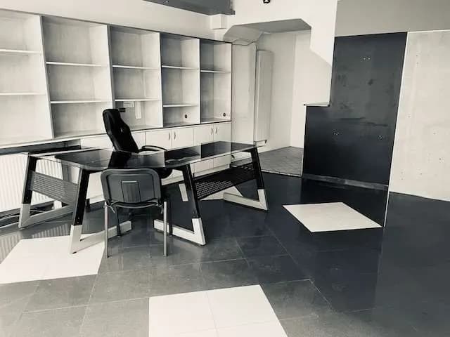 3-Zimmer-Gewerbeimmobilie mieten in Wien – 151 m², € 2.391 – Bild 3 von 9