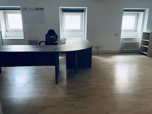 3-Zimmer-Gewerbeimmobilie mieten in Wien – 151 m², € 2.391 – Bild 5 von 9