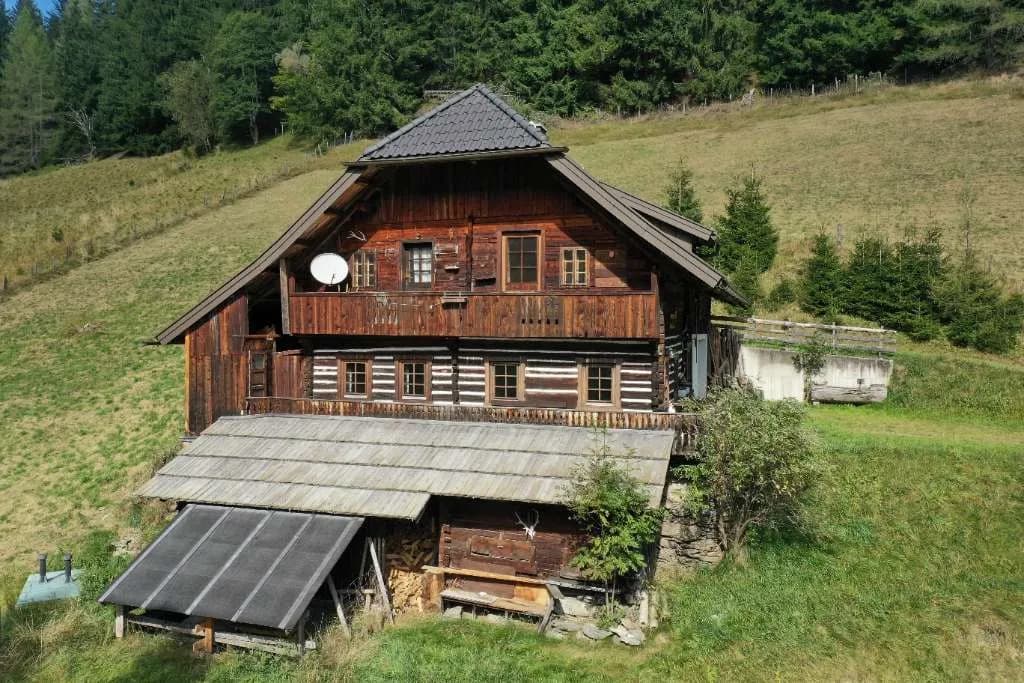 Wohnung kaufen in Feldkirchen – 175 m², € 350.000 – Bild 2 von 10